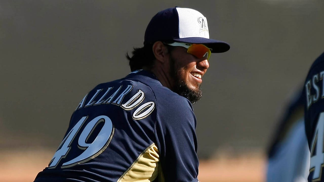 Back on the curve: Gallardo wants to return to old pitch